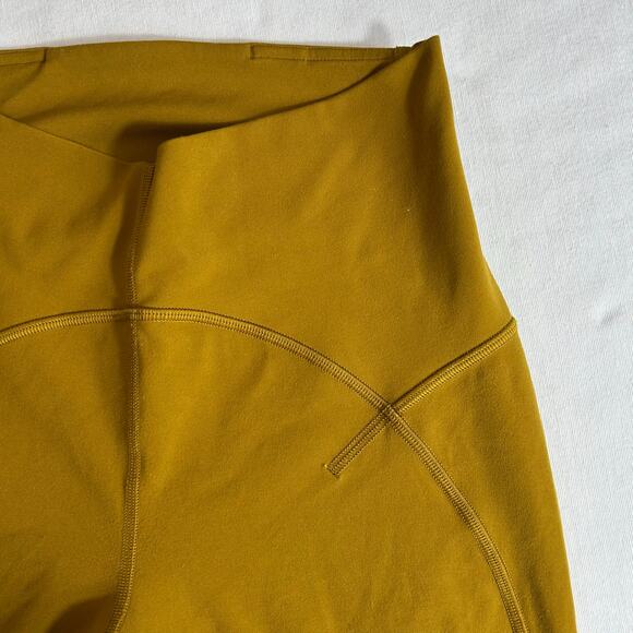 Lululemon Power Thru High Rise Crop 23" Gold Spice Size 6 - Picture 9 of 9